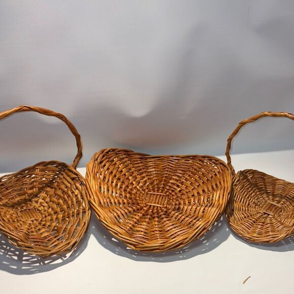 Three Woven Tan Baskets - Picture 1 of 8